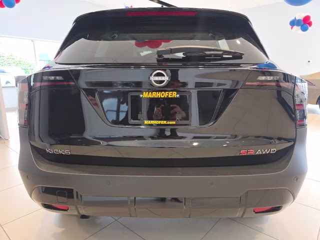 2026 Super Black Nissan Kicks SR AWD SUV