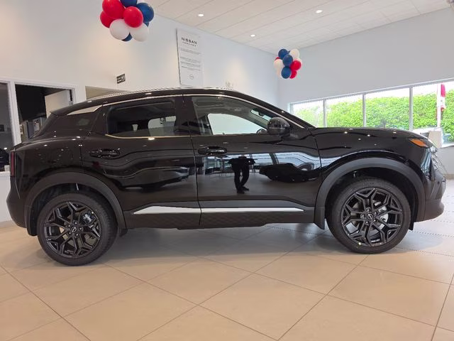2026 Super Black Nissan Kicks SR AWD SUV