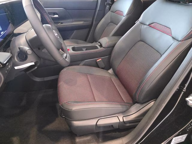 2026 Super Black Nissan Kicks SR AWD SUV