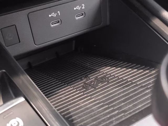 2026 Super Black Nissan Kicks SR AWD SUV