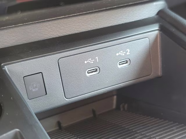 2026 Gun Metallic Nissan Kicks SR AWD SUV