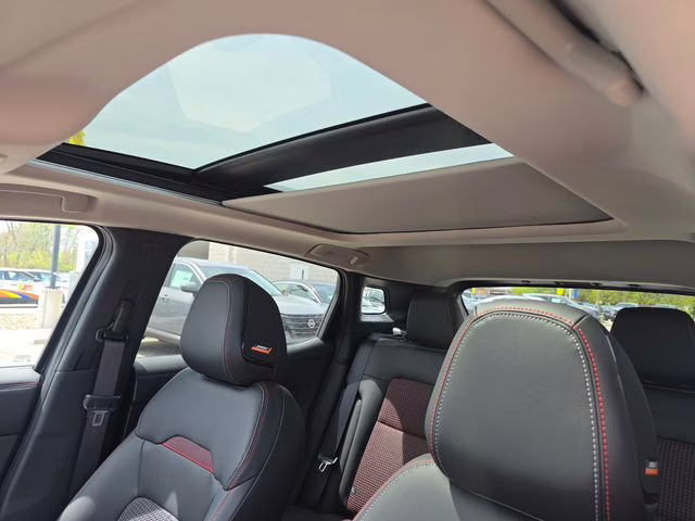 2026 Gun Metallic Nissan Kicks SR AWD SUV