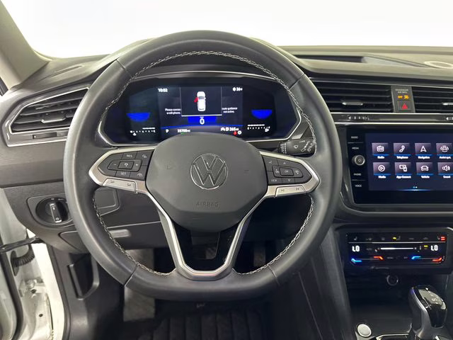 2022 Pure White Volkswagen Tiguan 2.0T SE FWD SUV