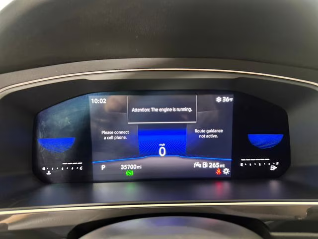 2022 Pure White Volkswagen Tiguan 2.0T SE FWD SUV