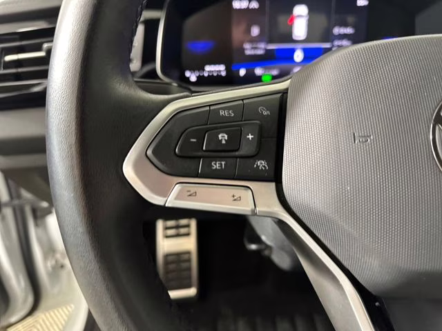 2025 Pure White Volkswagen Jetta 1.5T Sport FWD Sedan