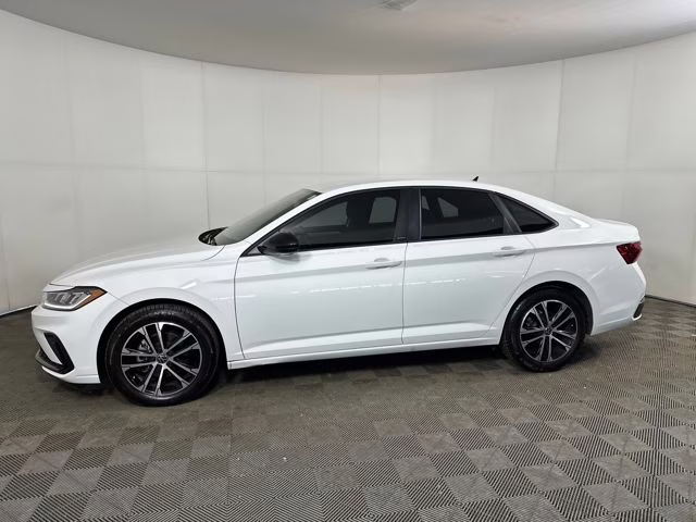 2025 Pure White Volkswagen Jetta 1.5T Sport FWD Sedan