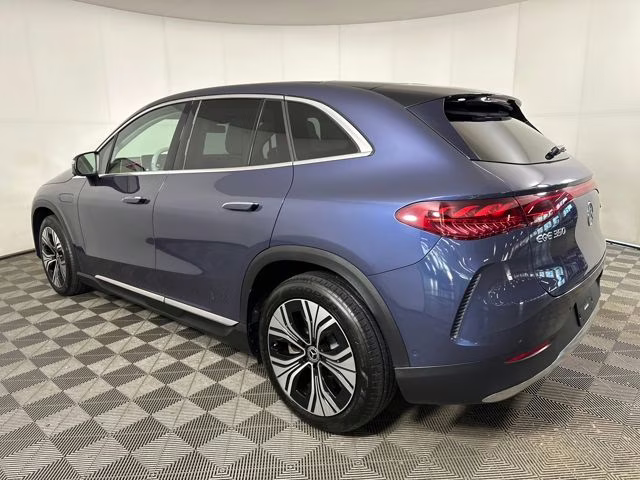 2023 Twilight Blue Metallic Mercedes-Benz EQE 350 SUV SUV