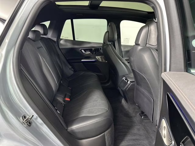 2023 Cirrus Silver Metallic Mercedes-Benz EQE 350+ SUV RWD SUV