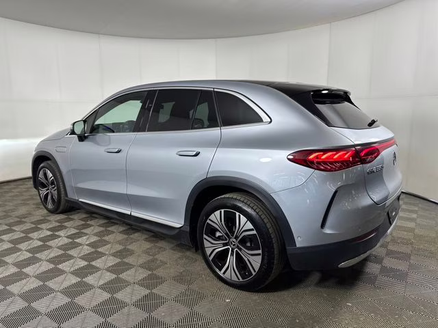 2023 Cirrus Silver Metallic Mercedes-Benz EQE 350+ SUV RWD SUV