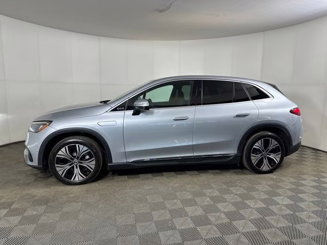 2023 Cirrus Silver Metallic Mercedes-Benz EQE 350+ SUV RWD SUV