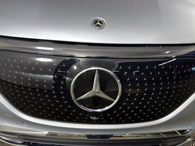 2023 Cirrus Silver Metallic Mercedes-Benz EQE 350+ SUV RWD SUV