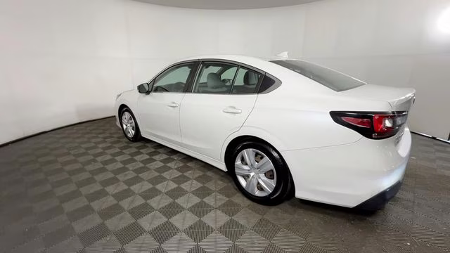 2021 Crystal White Pearl Subaru Legacy Base AWD Sedan