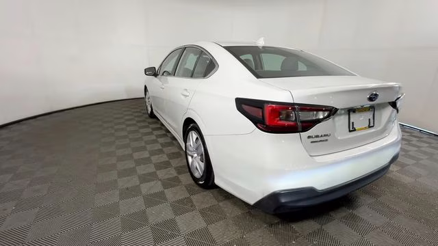 2021 Crystal White Pearl Subaru Legacy Base AWD Sedan