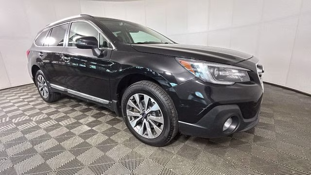 2019 Crystal Black Silica Subaru Outback 3.6R AWD SUV