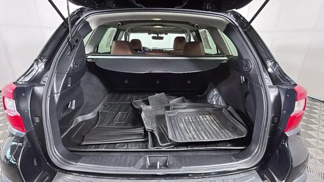 2019 Crystal Black Silica Subaru Outback 3.6R AWD SUV