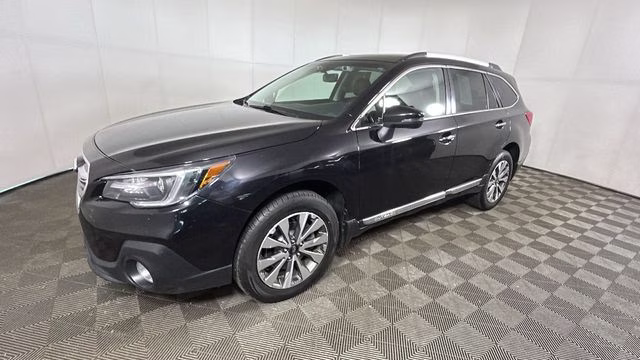 2019 Crystal Black Silica Subaru Outback 3.6R AWD SUV