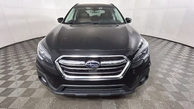 2019 Crystal Black Silica Subaru Outback 3.6R AWD SUV