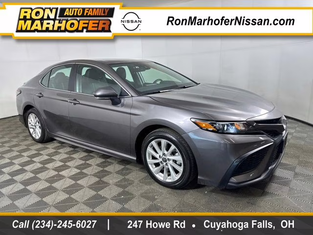 2024 Predawn Gray Mica Toyota Camry SE FWD Sedan