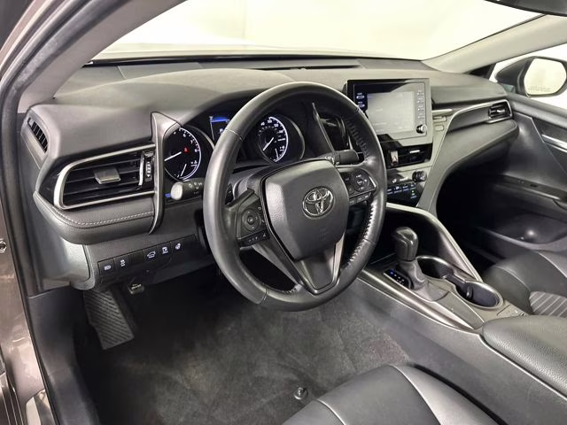 2024 Predawn Gray Mica Toyota Camry SE FWD Sedan