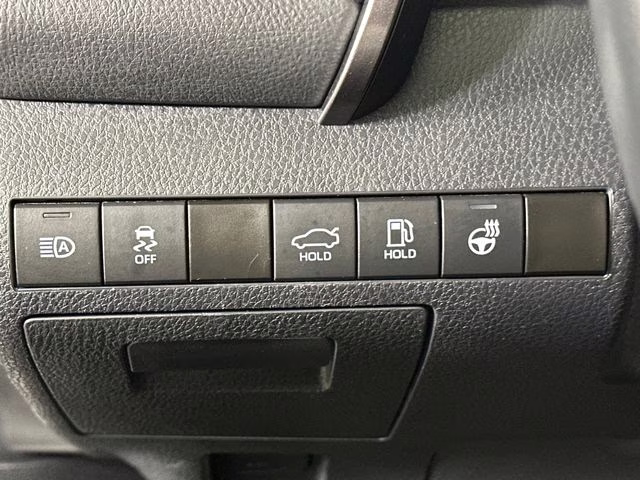 2024 Predawn Gray Mica Toyota Camry SE FWD Sedan