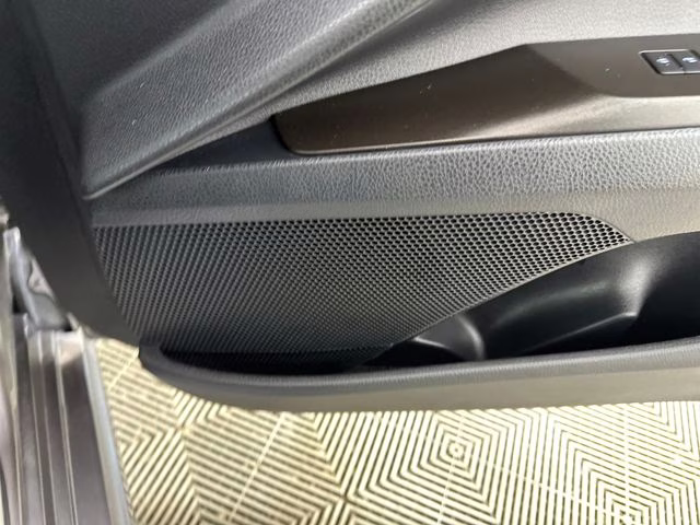 2024 Predawn Gray Mica Toyota Camry SE FWD Sedan