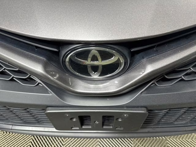 2024 Predawn Gray Mica Toyota Camry SE FWD Sedan