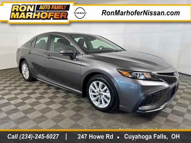 2024 Predawn Gray Mica Toyota Camry SE FWD Sedan