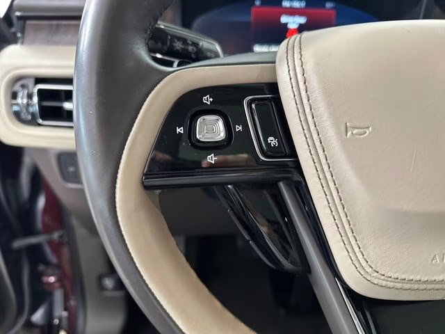 2020 Burgundy Velvet Metallic Tinted Clearcoat Lincoln Aviator Reserve AWD SUV