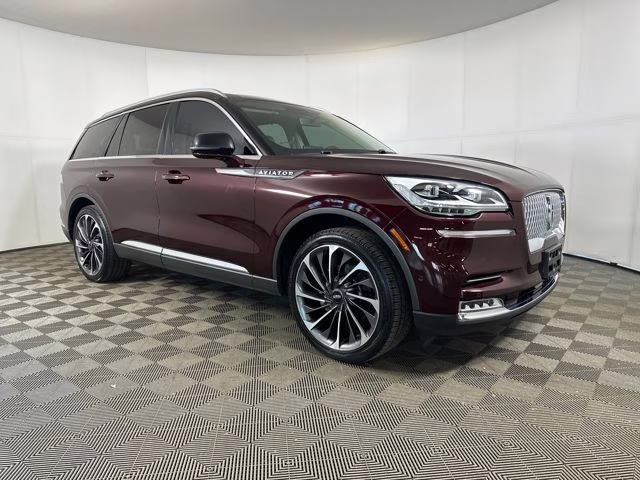 2020 Burgundy Velvet Metallic Tinted Clearcoat Lincoln Aviator Reserve AWD SUV