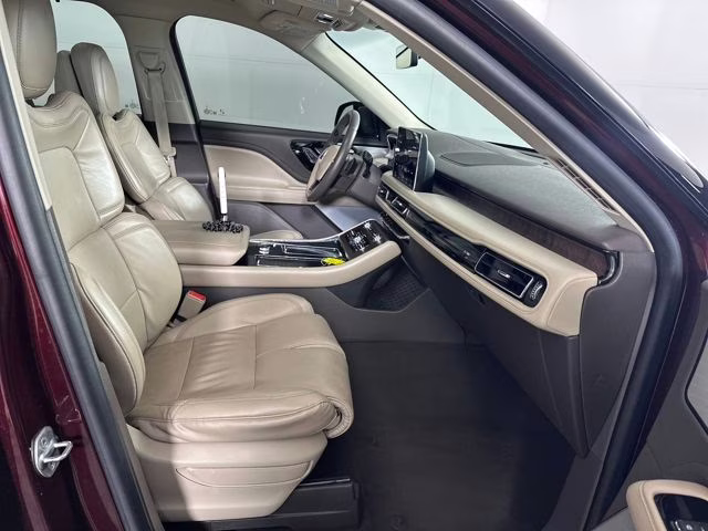2020 Burgundy Velvet Metallic Tinted Clearcoat Lincoln Aviator Reserve AWD SUV