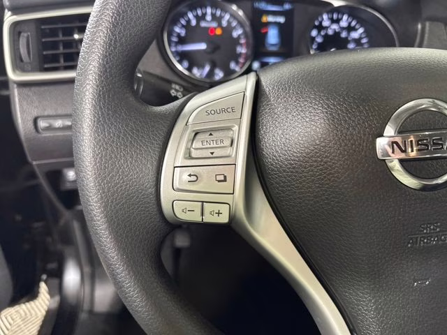 2015 Super Black Nissan Rogue S FWD SUV