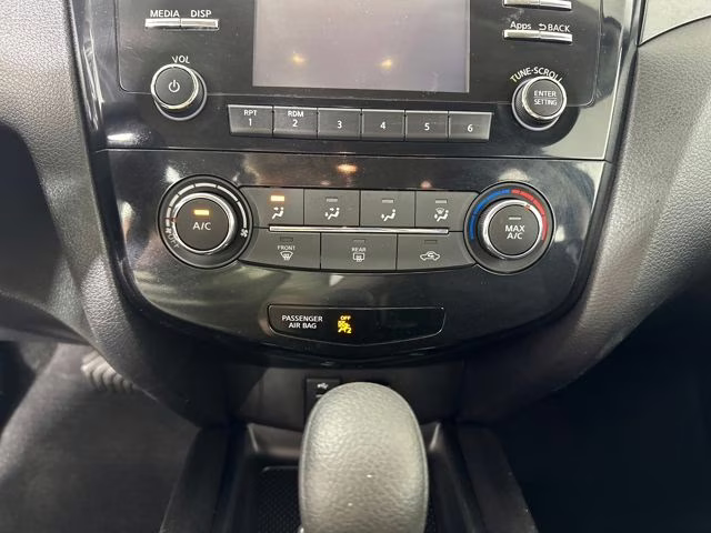 2015 Super Black Nissan Rogue S FWD SUV