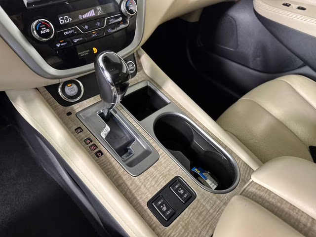 2021 Pearl White Tricoat Nissan Murano SL AWD SUV