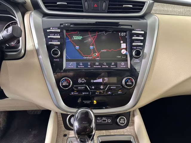2021 Pearl White Tricoat Nissan Murano SL AWD SUV