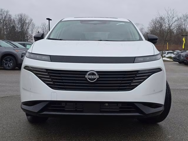 2026 Everest White Pearl Tricoat Nissan Murano Platinum AWD SUV