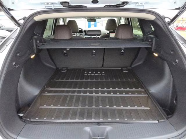 2026 Everest White Pearl Tricoat Nissan Murano Platinum AWD SUV