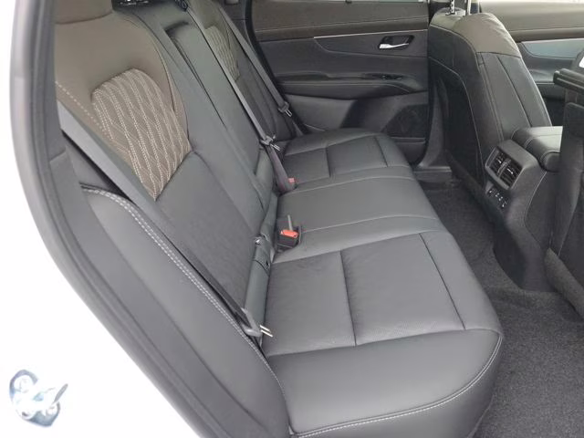 2026 Everest White Pearl Tricoat Nissan Murano Platinum AWD SUV