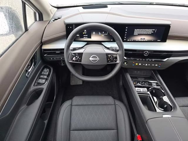 2026 Everest White Pearl Tricoat Nissan Murano Platinum AWD SUV