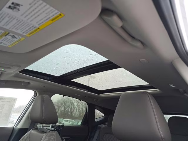 2026 Everest White Pearl Tricoat Nissan Murano Platinum AWD SUV