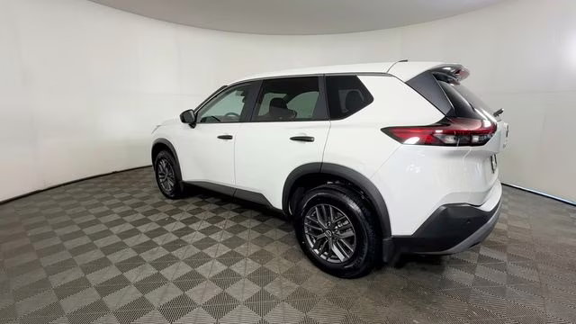 2023 Glacier White Nissan Rogue S AWD SUV