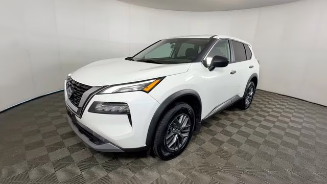 2023 Glacier White Nissan Rogue S AWD SUV