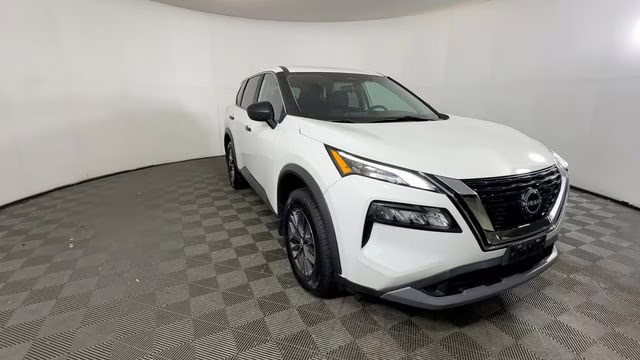 2023 Glacier White Nissan Rogue S AWD SUV
