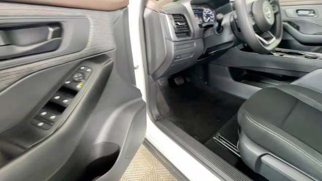 2023 Glacier White Nissan Rogue S AWD SUV