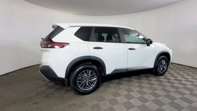 2023 Glacier White Nissan Rogue S AWD SUV