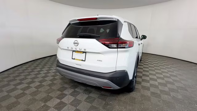 2023 Glacier White Nissan Rogue S AWD SUV