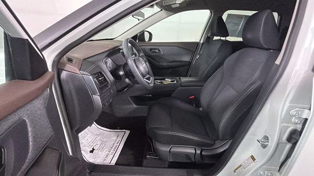 2023 Glacier White Nissan Rogue S AWD SUV