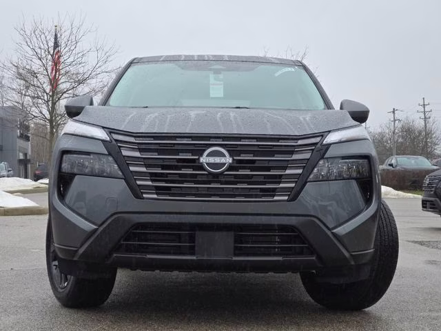 2026 Gun Metallic Nissan Rogue SV FWD SUV