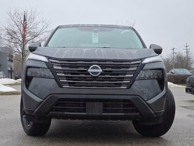 2026 Gun Metallic Nissan Rogue SV FWD SUV