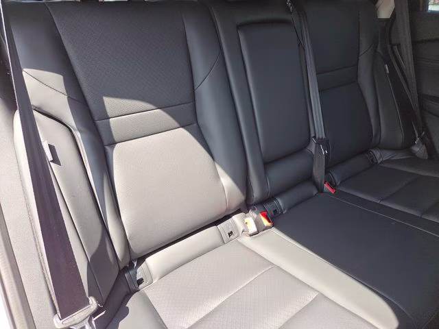 2026 Everest White Pearl Tricoat Nissan Rogue SV FWD SUV