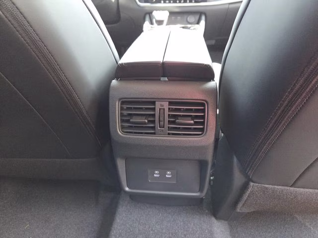 2026 Everest White Pearl Tricoat Nissan Rogue SV FWD SUV